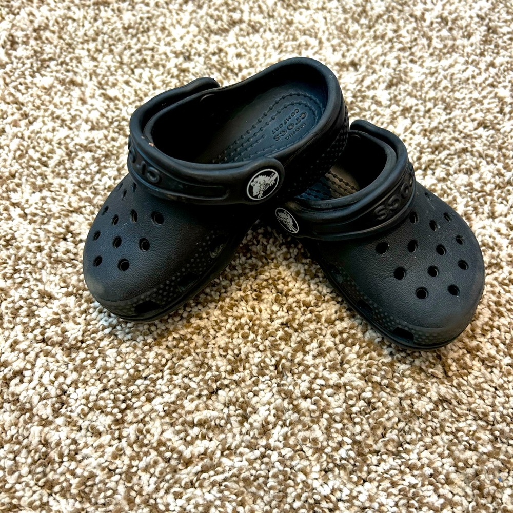 Crocs